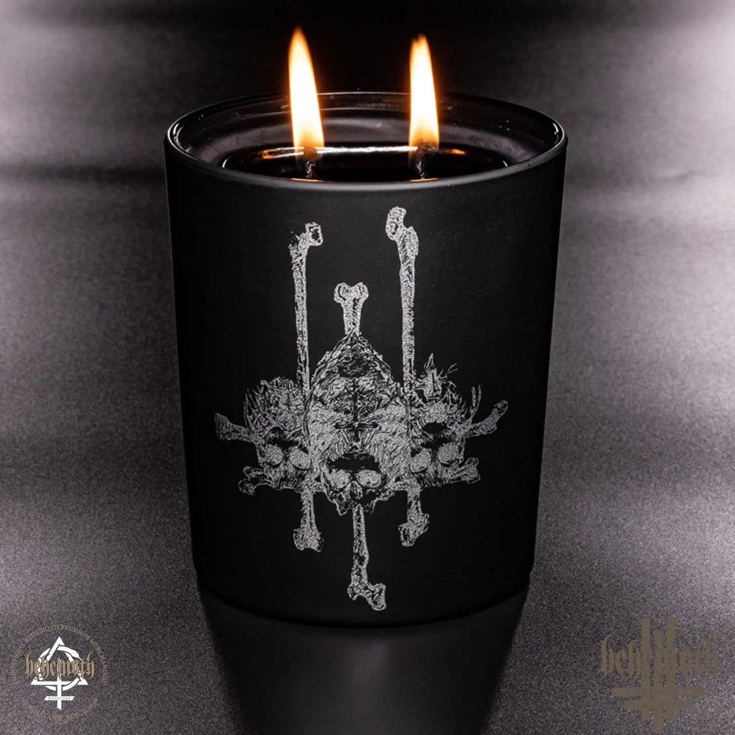 'Trivmviratvs' large Behemoth scented soy candle - black